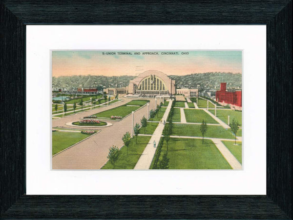 Vintage Postcard Front - Cincinnati Union Station